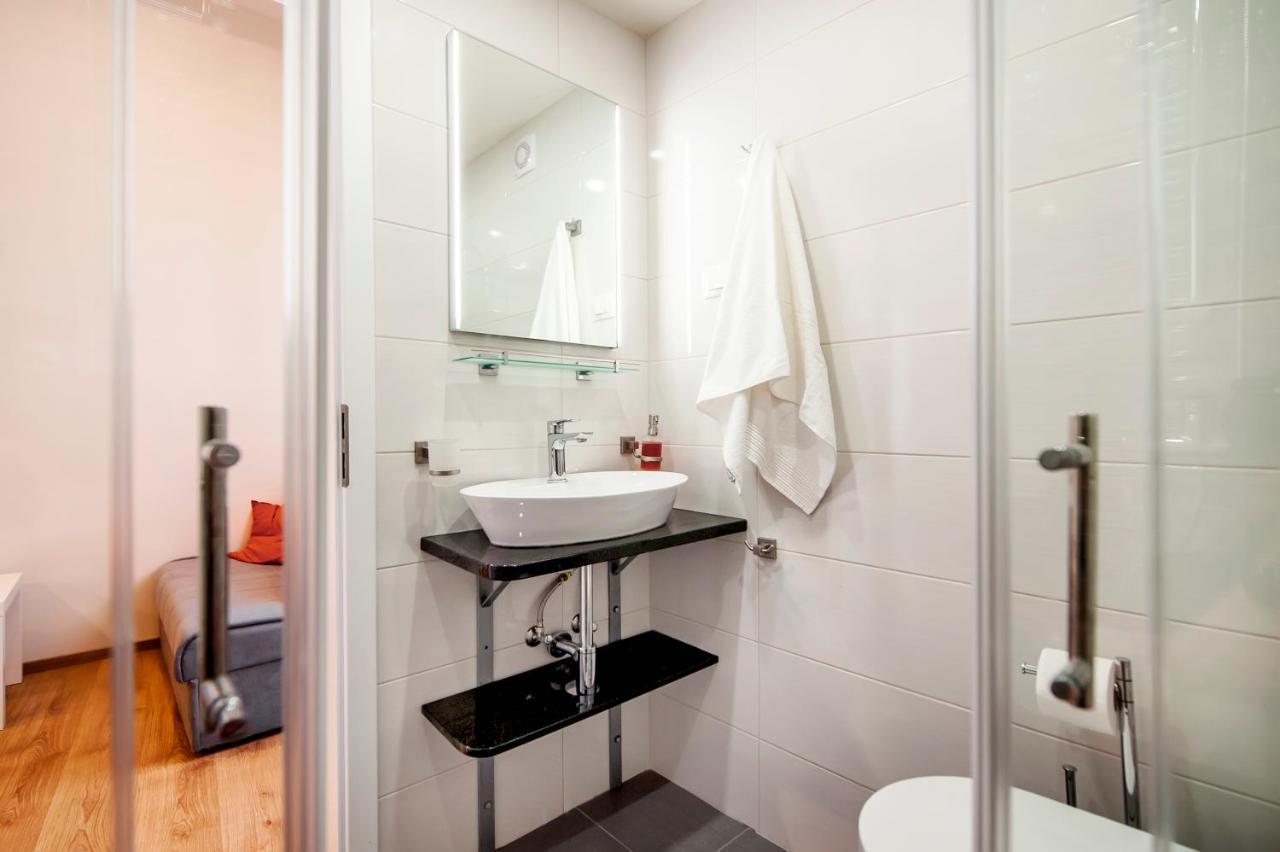Apartments Carera 42 Rovinj Bagian luar foto