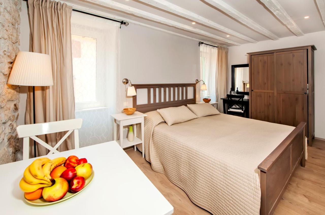 Apartments Carera 42 Rovinj Ruang foto